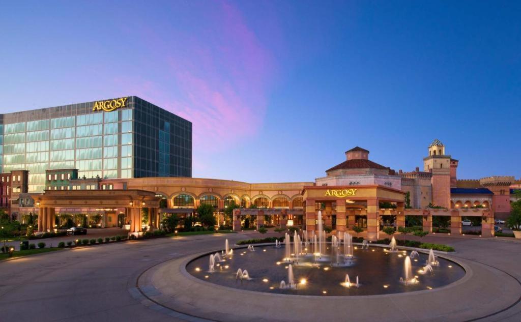 Argosy Casino Hotel & Spa Riverside Dış mekan fotoğraf