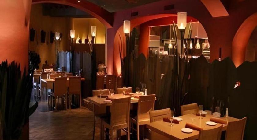 Argosy Casino Hotel & Spa Riverside Dış mekan fotoğraf